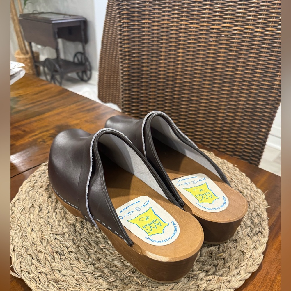 Mens Toffeln original Swedish clogs size 47 brown leather.